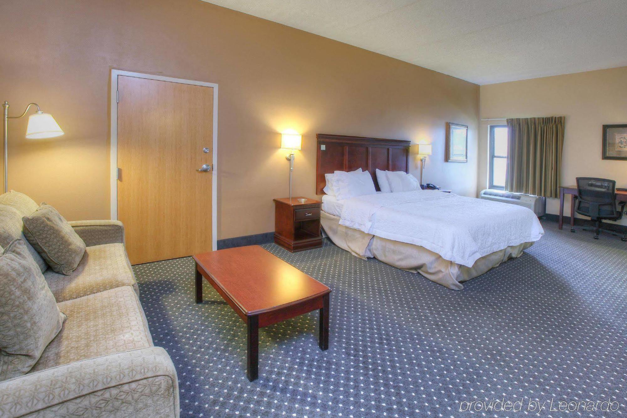 Hampton Inn Tuscaloosa - East Exterior photo