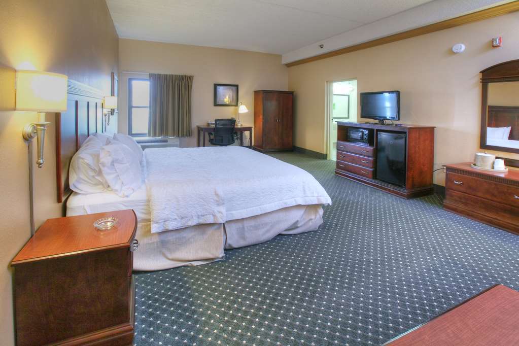 Hampton Inn Tuscaloosa - East Room photo
